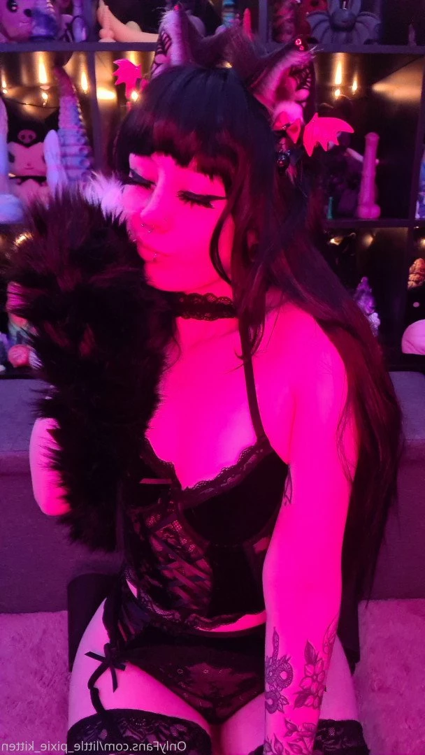 𝕷𝖎𝖙𝖙𝖑𝖊 𝕻𝖎𝖝𝖎𝖊 𝕶𝖎𝖙𝖙𝖊𝖓 [ little_pixie_kitten ] Onlyfans leaked photo 5466349 on Hotleaks.tv