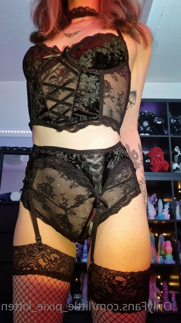 𝕷𝖎𝖙𝖙𝖑𝖊 𝕻𝖎𝖝𝖎𝖊 𝕶𝖎𝖙𝖙𝖊𝖓 [ little_pixie_kitten ] Onlyfans leaked photo 5471910 on Hotleaks.tv