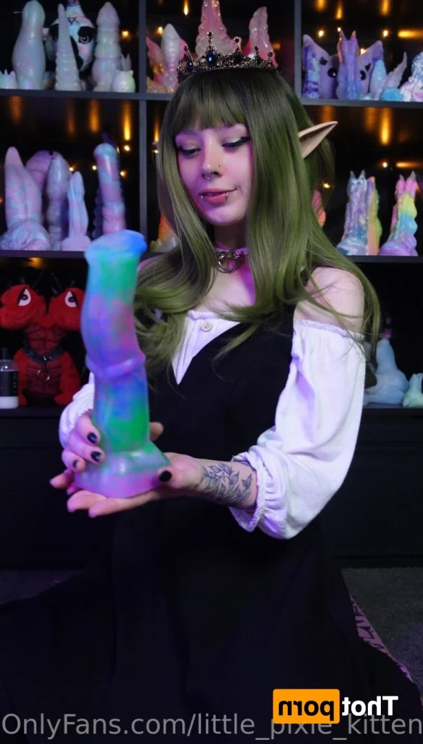 𝕷𝖎𝖙𝖙𝖑𝖊 𝕻𝖎𝖝𝖎𝖊 𝕶𝖎𝖙𝖙𝖊𝖓 [ little_pixie_kitten ] Onlyfans leaked photo 12980697 on Hotleaks.tv