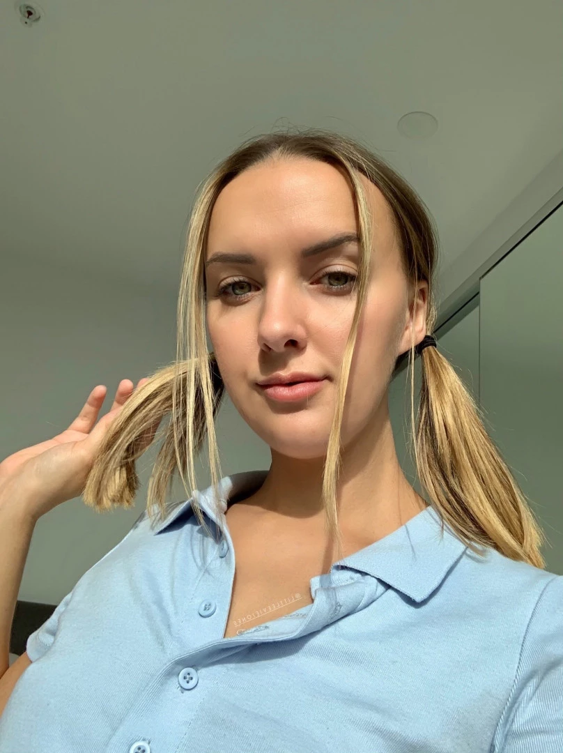 EVIE 🌻 𝗡𝗲𝘄 𝘀𝘂𝗯 = 𝗙𝗿𝗲𝗲 🍆 𝗿𝗮𝘁𝗶𝗻𝗴 [ littleeviejones ] Onlyfans leaked photo 9496825 on Hotleaks.tv