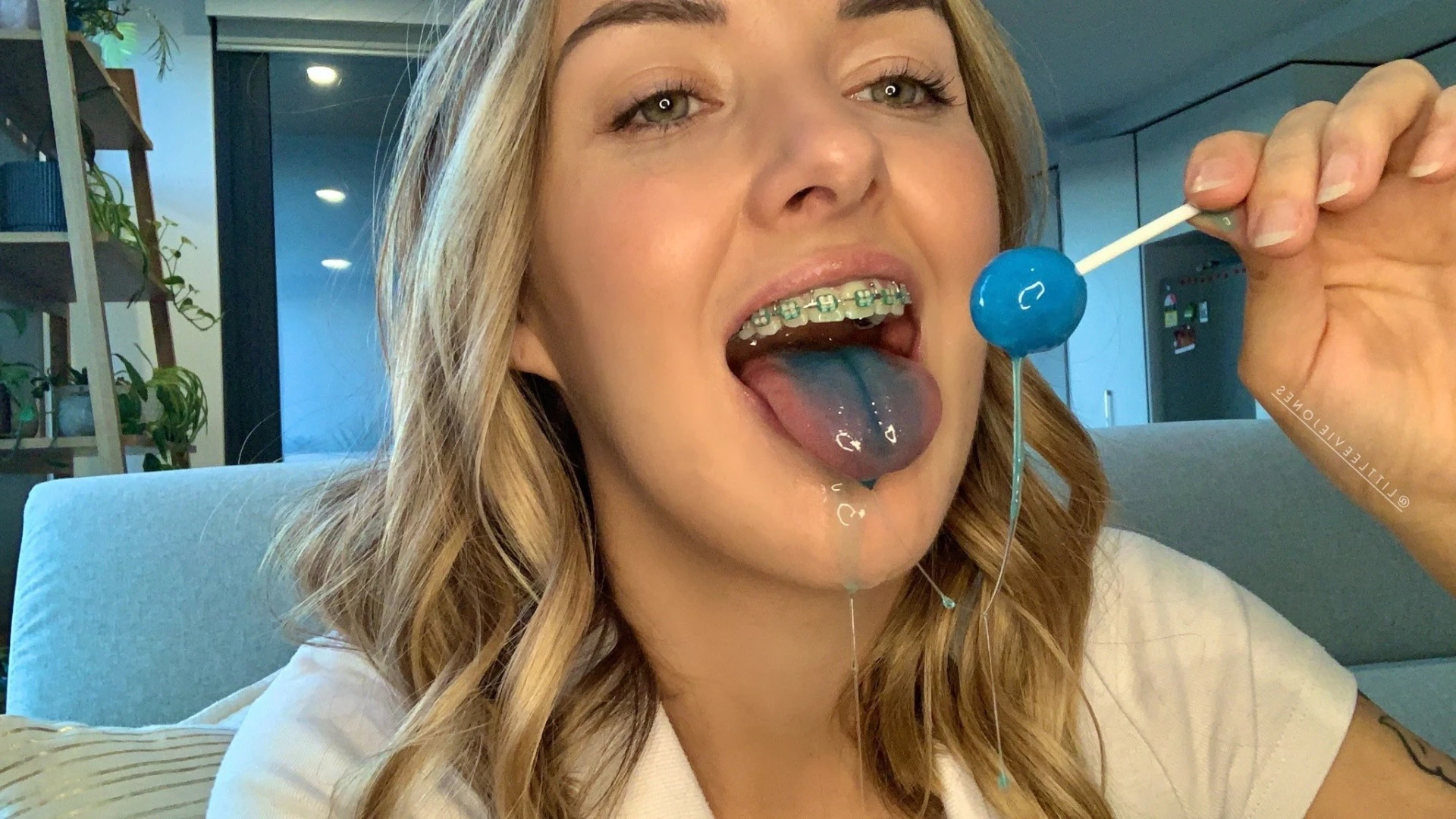 EVIE 🌻 𝗡𝗲𝘄 𝘀𝘂𝗯 = 𝗙𝗿𝗲𝗲 🍆 𝗿𝗮𝘁𝗶𝗻𝗴 [ littleeviejones ] Onlyfans leaked photo 9502966 on Hotleaks.tv