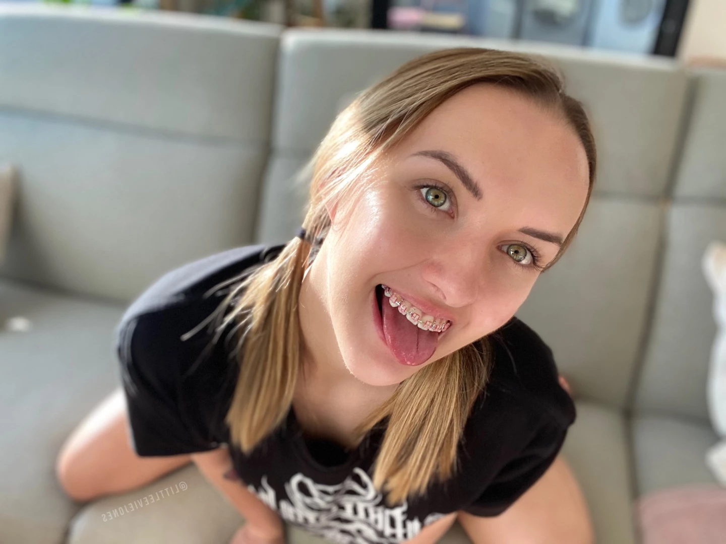 EVIE 🌻 𝗡𝗲𝘄 𝘀𝘂𝗯 = 𝗙𝗿𝗲𝗲 🍆 𝗿𝗮𝘁𝗶𝗻𝗴 [ littleeviejones ] Onlyfans leaked photo 9503035 on Hotleaks.tv