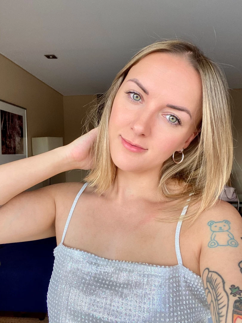 EVIE 🌻 𝗡𝗲𝘄 𝘀𝘂𝗯 = 𝗙𝗿𝗲𝗲 🍆 𝗿𝗮𝘁𝗶𝗻𝗴 [ littleeviejones ] Onlyfans leaked photo 9506420 on Hotleaks.tv