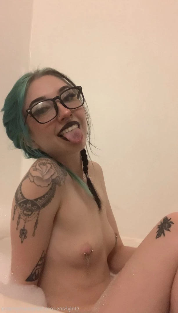 Little Peachy Mama [ littlepeachymama ] Onlyfans leaked photo 5445743 on Hotleaks.tv