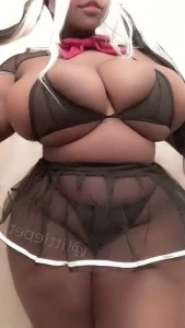 5674679