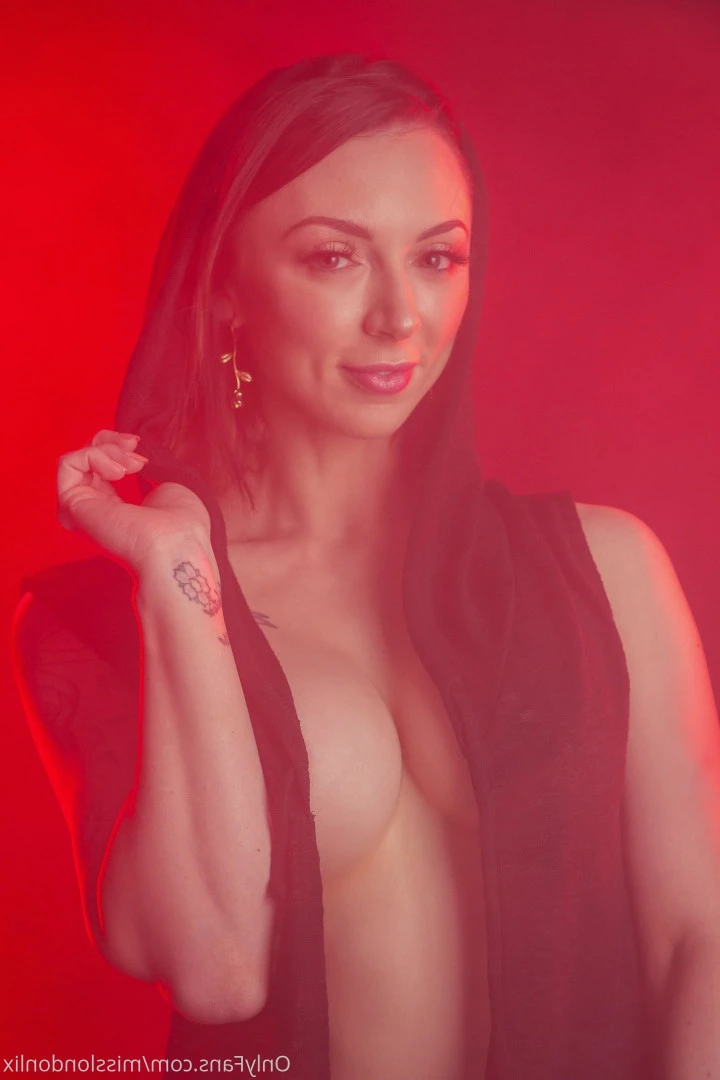 LONDON LIX [ londonlix ] Onlyfans leaked photo 10028521 on Hotleaks.tv