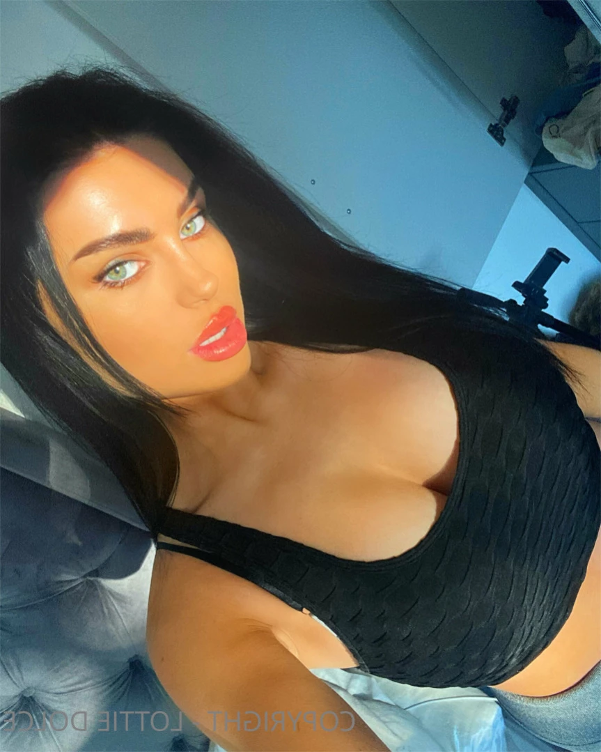 Lottie❤️‍🔥SEXIEST PUSSY ON OF 🐱 [ lottiedolce ] Onlyfans leaked photo 11152956 on Hotleaks.tv
