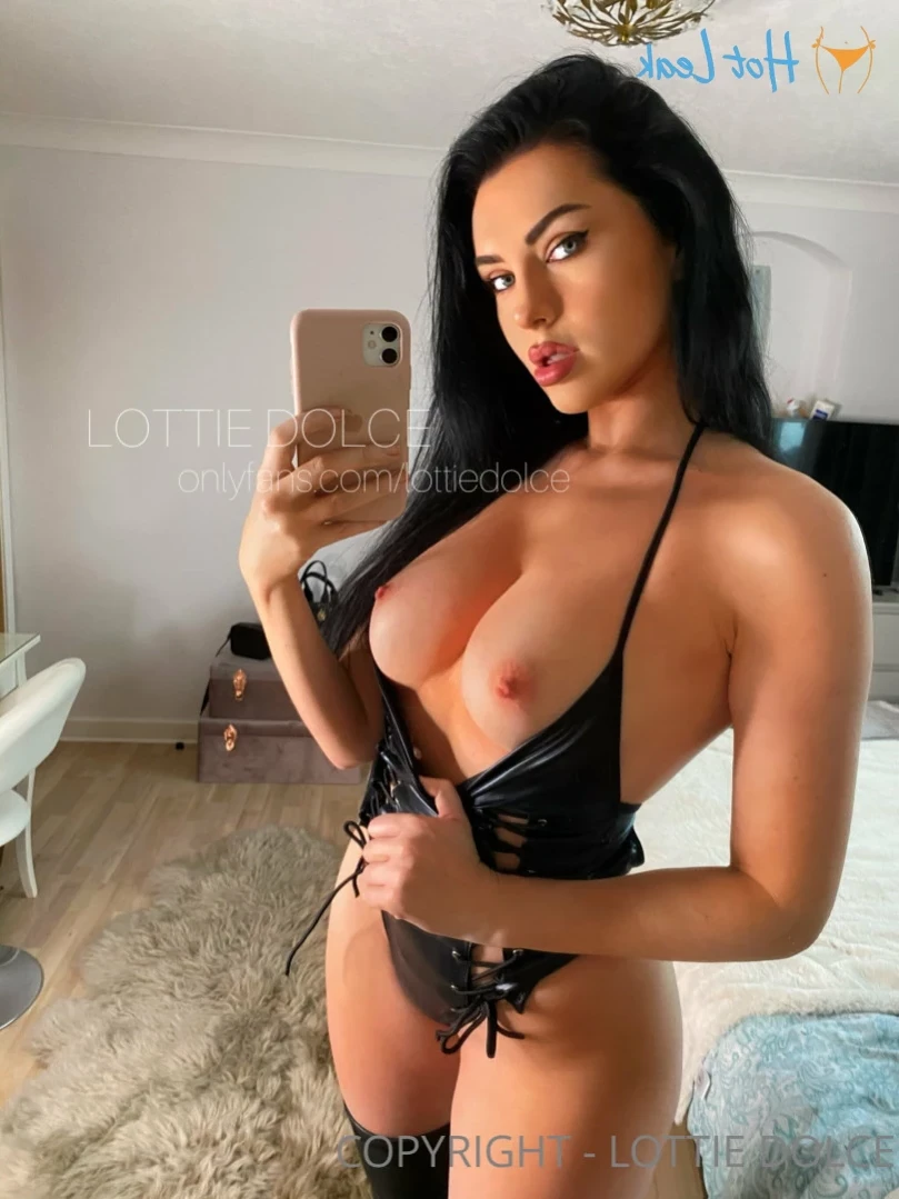 Lottie❤️‍🔥SEXIEST PUSSY ON OF 🐱 [ lottiedolce ] Onlyfans leaked photo 12917015 on Hotleaks.tv