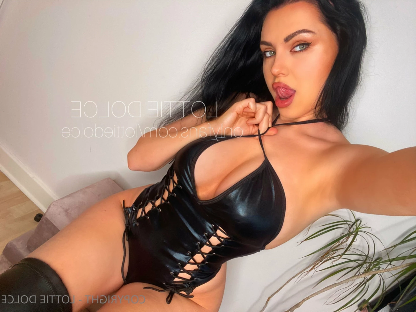 Lottie❤️‍🔥SEXIEST PUSSY ON OF 🐱 [ lottiedolce ] Onlyfans leaked photo 15487086 on Hotleaks.tv