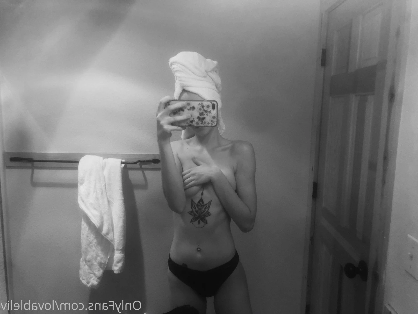 lovableliv Onlyfans leaked photo 5467082 on Hotleaks.tv