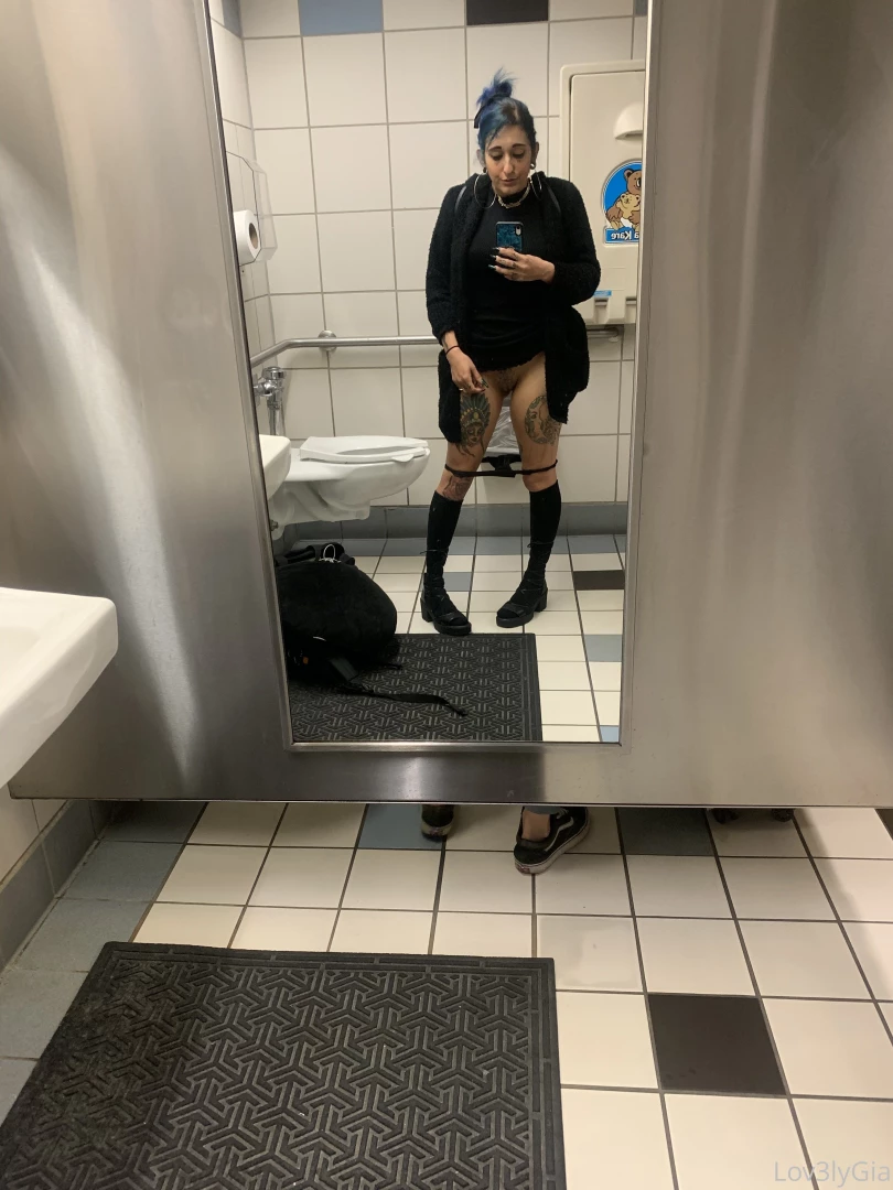 Gia Lov3ly [ lovelygia ] Onlyfans leaked photo 16673443 on Hotleaks.tv