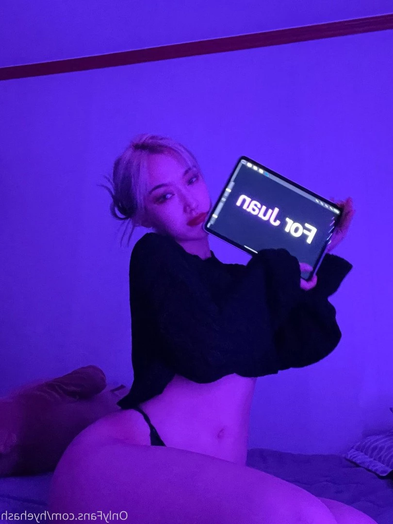 haSh [ hyehash ] Onlyfans leaked photo 497034 on Hotleaks.tv