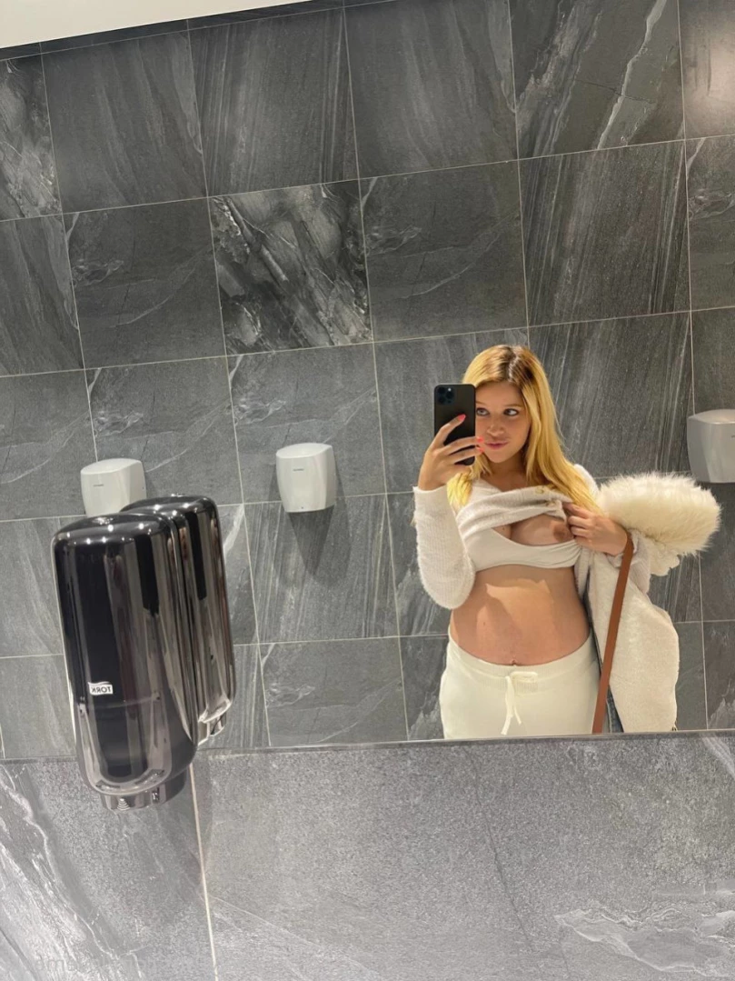 Meela VIP 💖 [ lovemeela ] Onlyfans leaked photo 11155398 on Hotleaks.tv