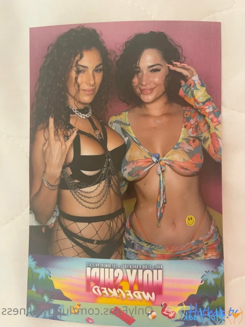 lupu [ lupuwellness ] Onlyfans leaked photo 10957191 on Hotleaks.tv