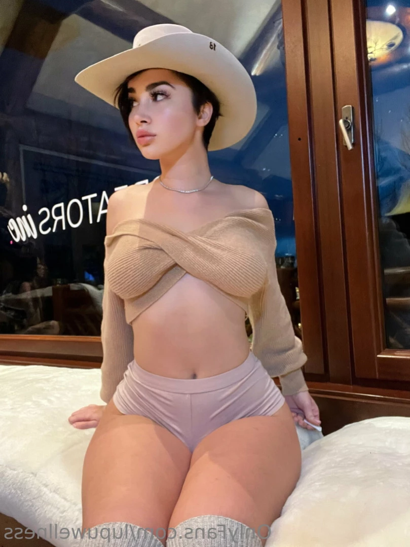 lupu [ lupuwellness ] Onlyfans leaked photo 11156331 on Hotleaks.tv