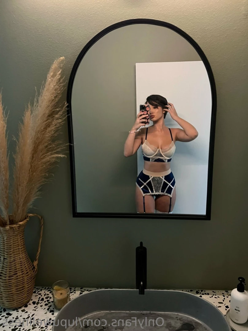 lupu [ lupuwellness ] Onlyfans leaked photo 11703517 on Hotleaks.tv