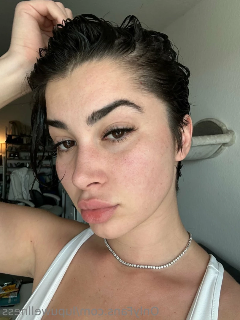 lupu [ lupuwellness ] Onlyfans leaked photo 14986653 on Hotleaks.tv