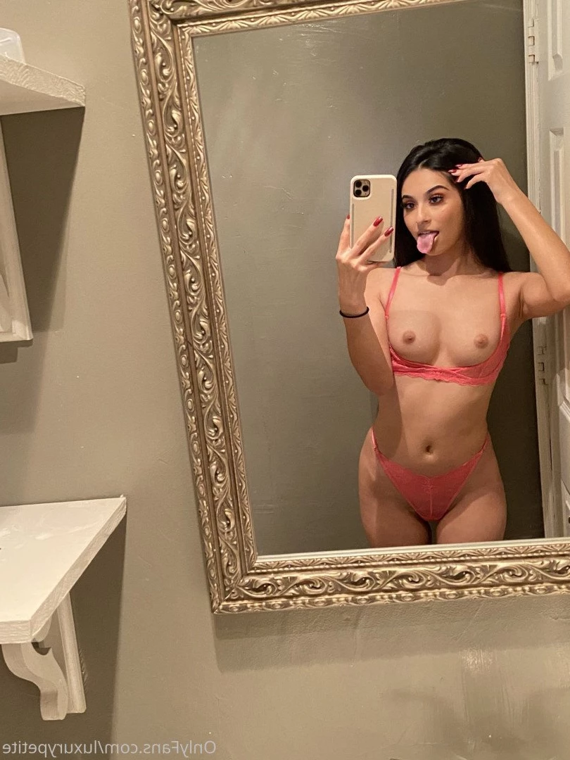 Cherrybomb [ luxurypetite ] Onlyfans leaked photo 5384401 on Hotleaks.tv