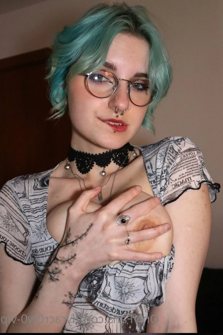 lyra crow [ lyracr0w0-vip ] Onlyfans leaked photo 5378861 on Hotleaks.tv