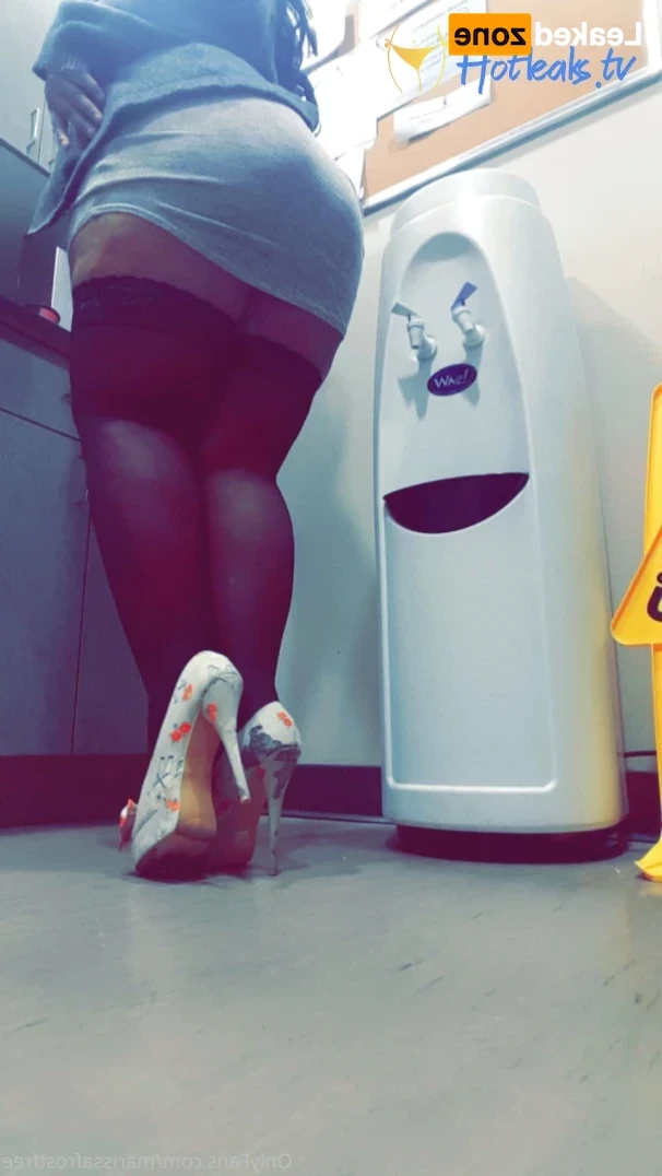 Pregnant Rissa 🤰🏾 [ marissafrostpregnant ] Onlyfans leaked photo 14562090 on Hotleaks.tv