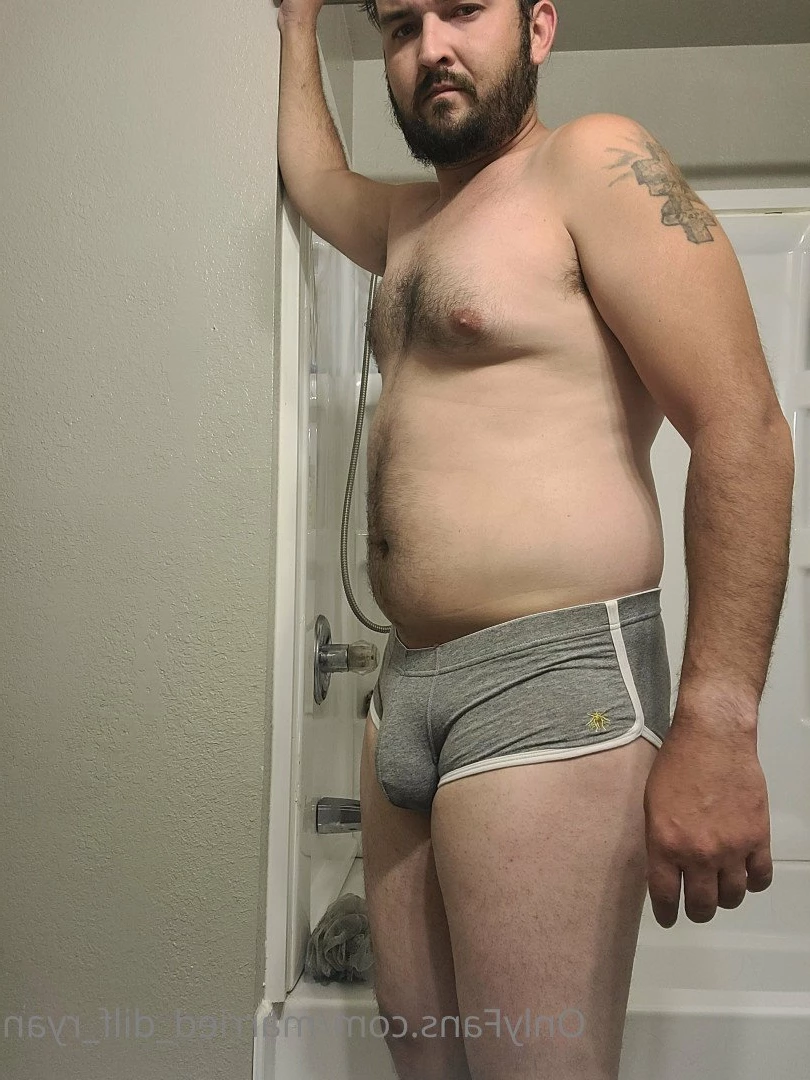 Married Dilf Ryan [ married_dilf_ryan ] Onlyfans leaked photo 5382571 on Hotleaks.tv