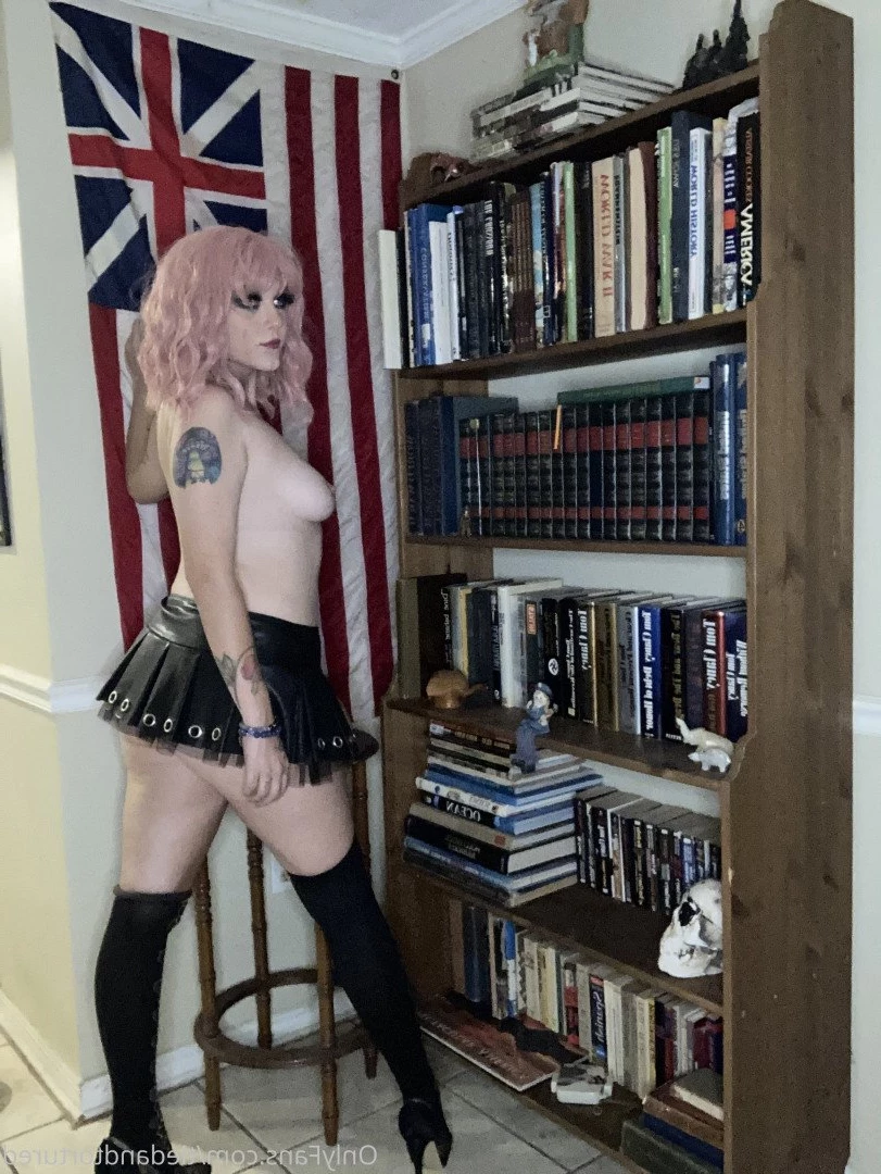 Tiffany Moon 🌙 [ martianincharge ] Onlyfans leaked photo 5501347 on Hotleaks.tv