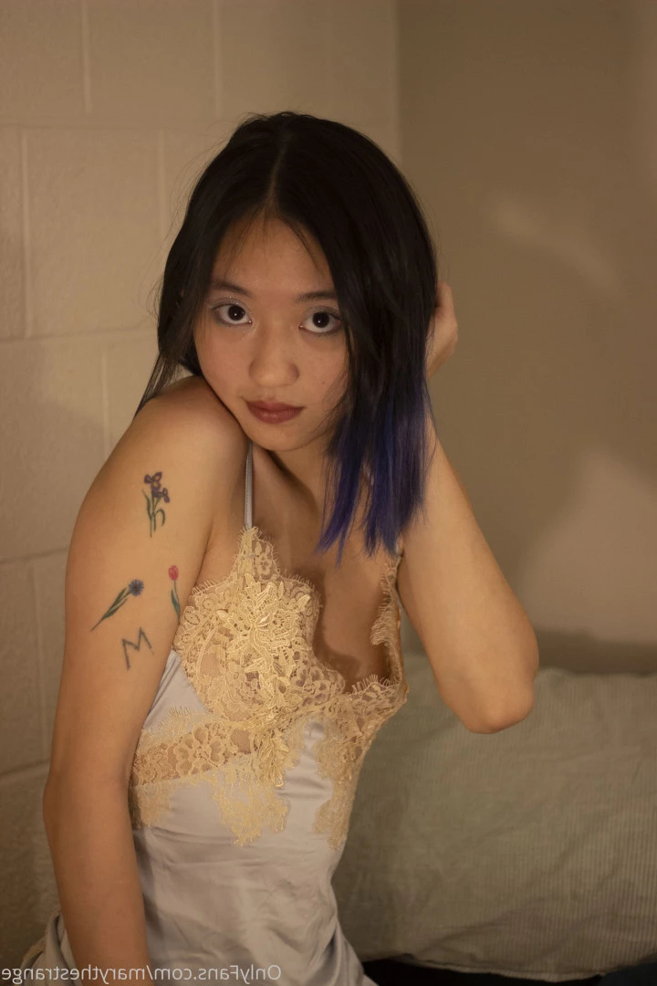 Mary [ marythestrange ] Onlyfans leaked photo 5549366 on Hotleaks.tv