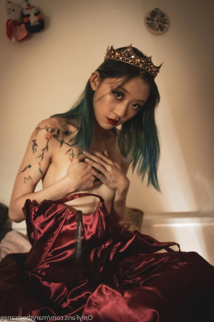 Mary [ marythestrange ] Onlyfans leaked photo 5558257 on Hotleaks.tv
