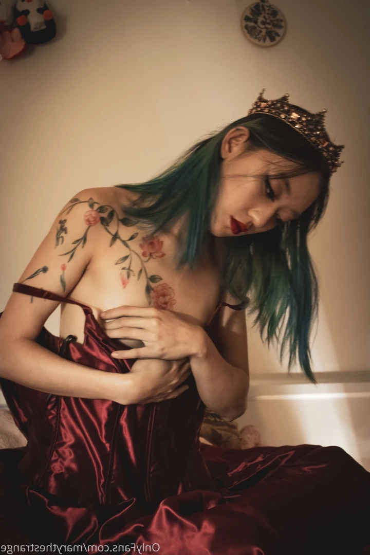Mary [ marythestrange ] Onlyfans leaked photo 5570450 on Hotleaks.tv