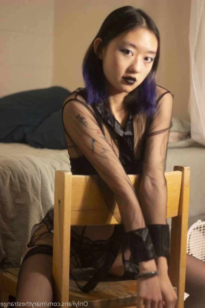 Mary [ marythestrange ] Onlyfans leaked photo 5570971 on Hotleaks.tv