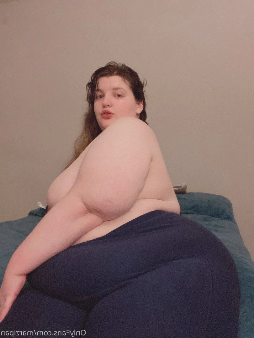 BBW Marzipan [ marzipan ] Onlyfans leaked photo 5356423 on Hotleaks.tv