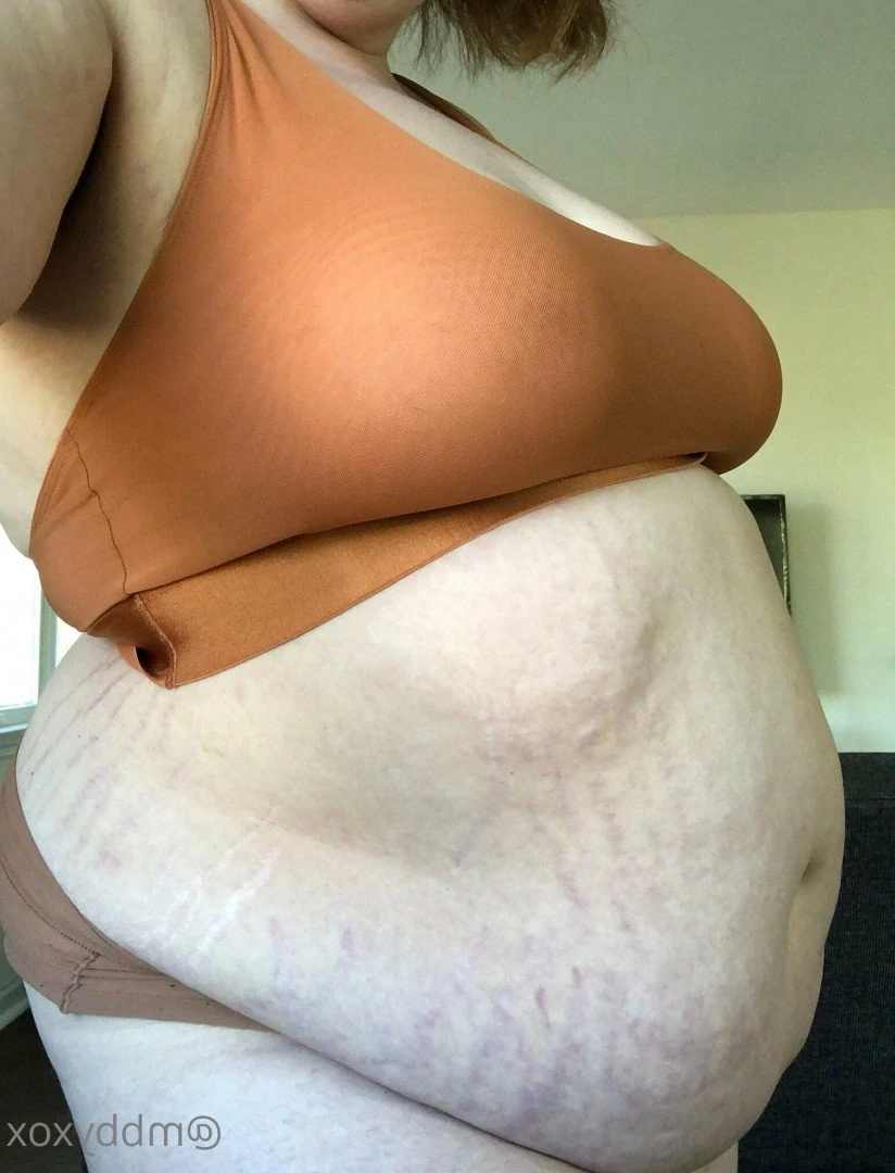 molly [ mbbyxox ] Onlyfans leaked photo 5411744 on Hotleaks.tv