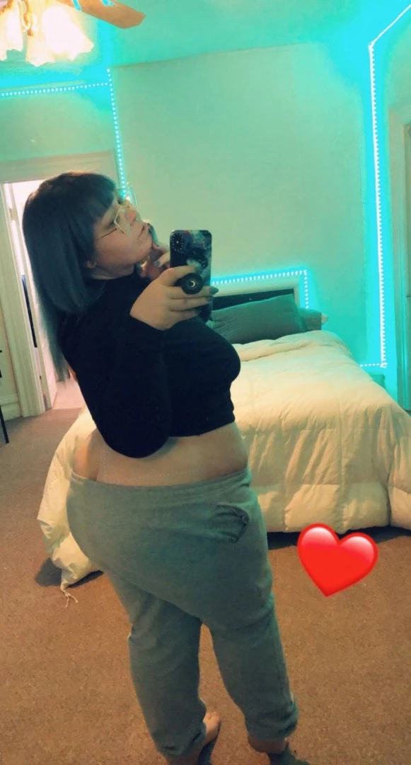 YOUR BBW GF MCJIGGLEZZZ 🍑 [ mcjigglezzz ] Onlyfans leaked photo 5434128 on Hotleaks.tv