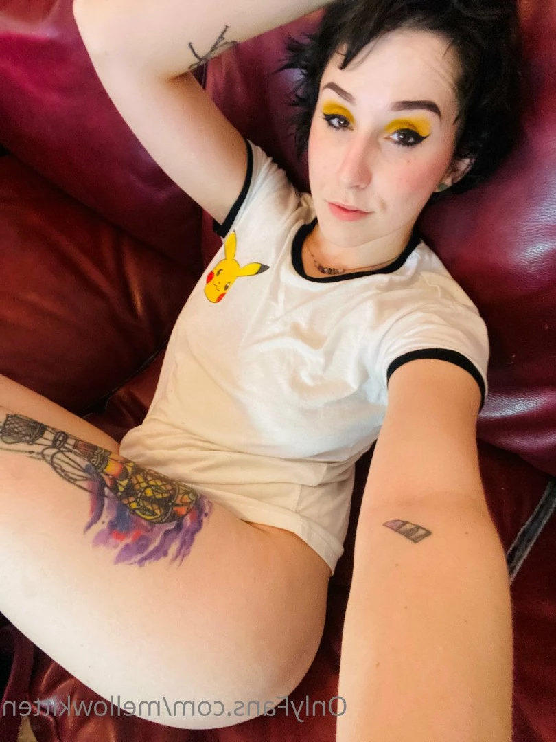 mellow_x_cat [ mellowkitten ] Onlyfans leaked photo 5491698 on Hotleaks.tv
