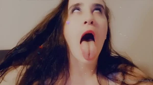 5208897