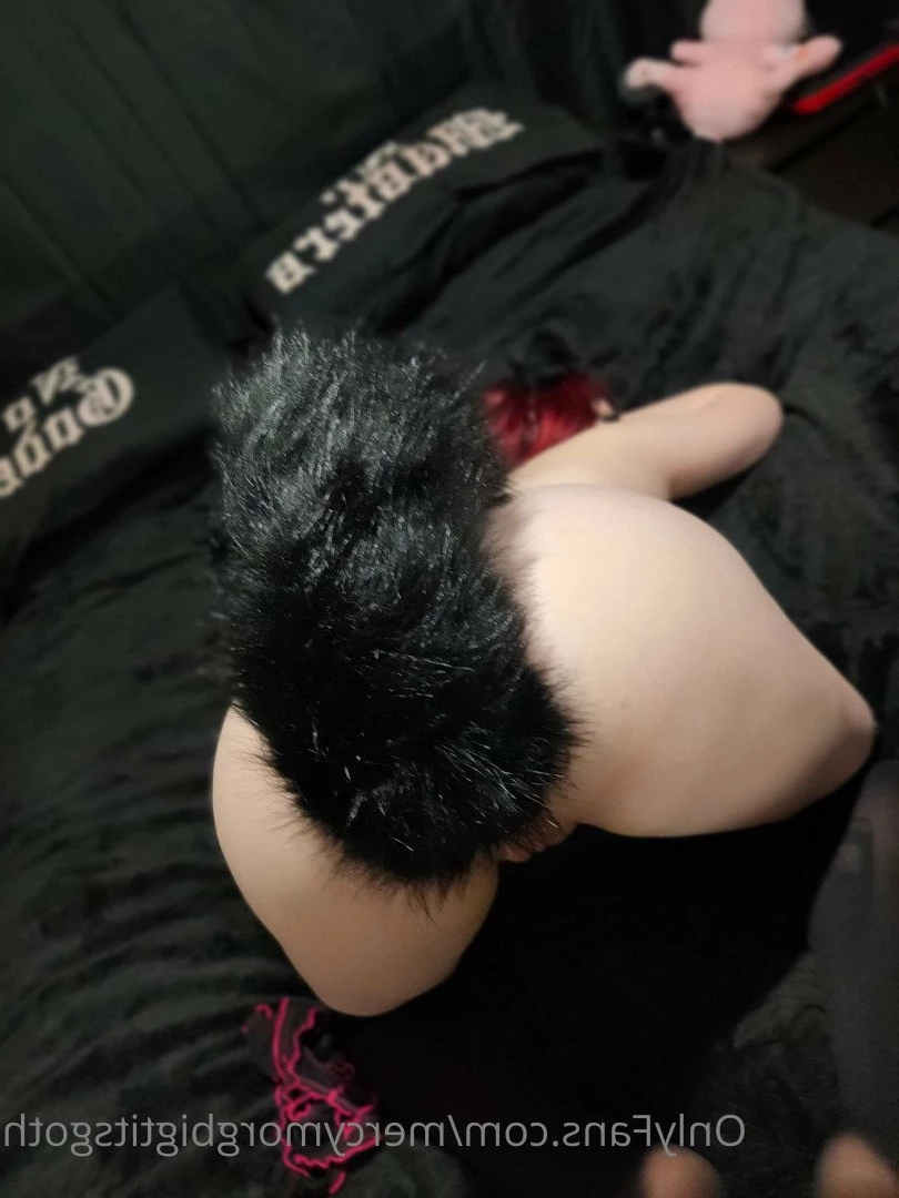 Mercy Morg [ mercymorgbigtitsgoth ] Onlyfans leaked photo 5401195 on Hotleaks.tv