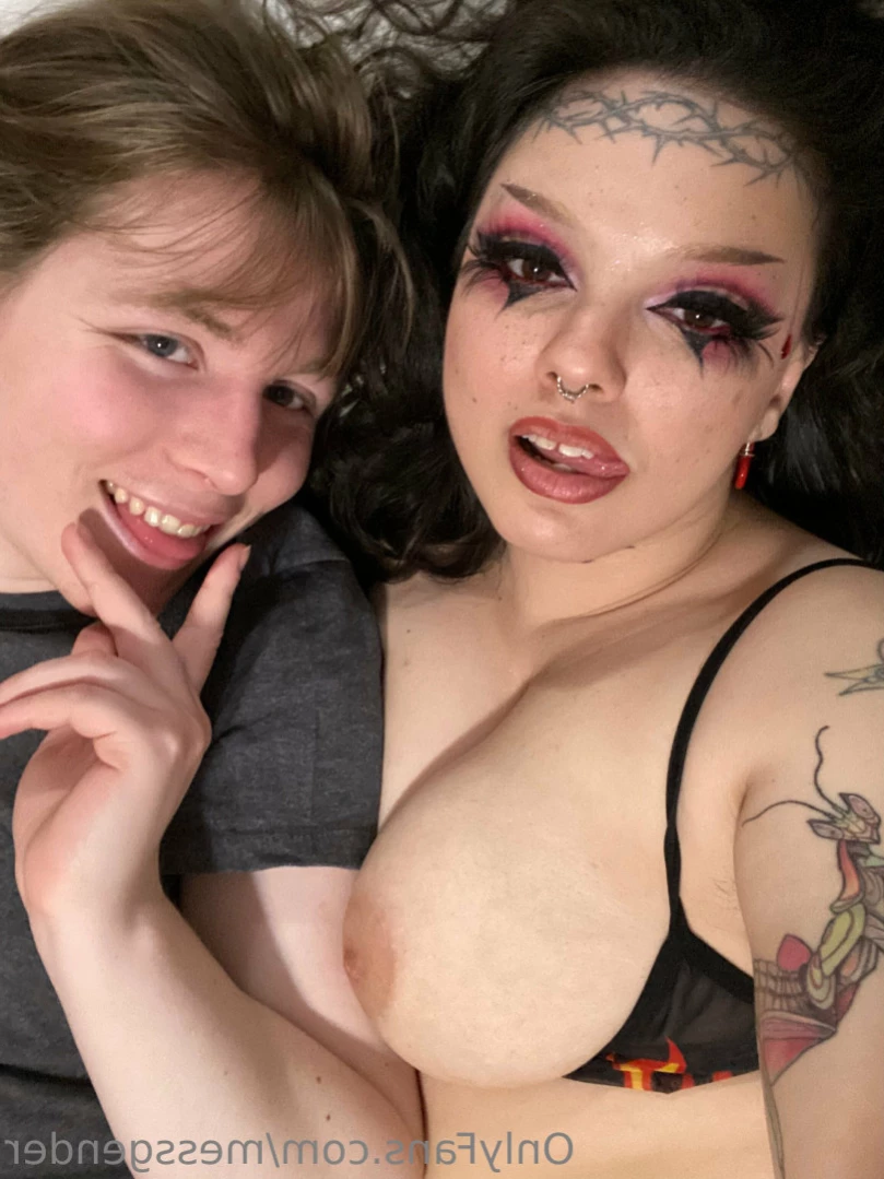God 👼 [ messgender ] Onlyfans leaked photo 11154443 on Hotleaks.tv