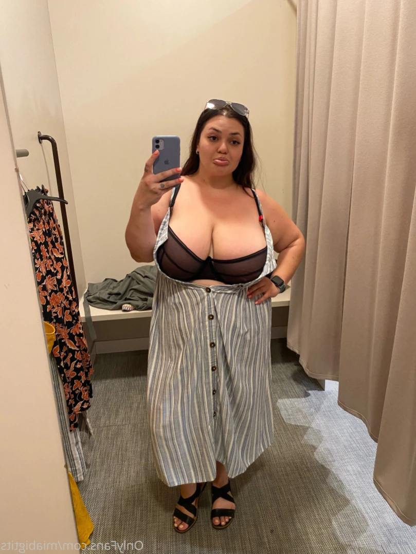 miabigtits Onlyfans leaked photo 11475146 on Hotleaks.tv
