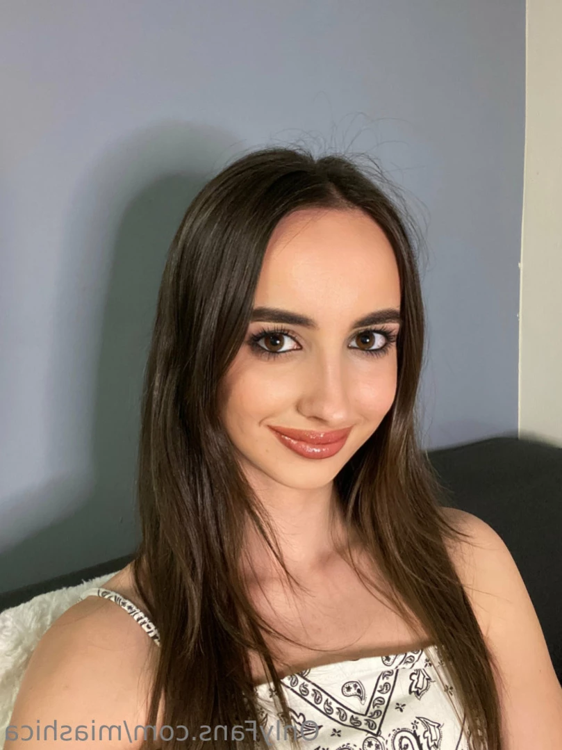 Mia 18 😻 [ miashica ] Onlyfans leaked photo 15302185 on Hotleaks.tv