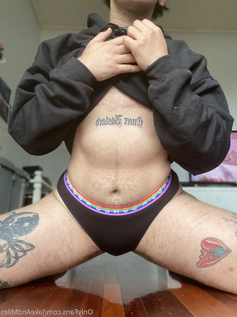 Miles 🌤🐶 [ milesmutt ] Onlyfans leaked photo 5387838 on Hotleaks.tv