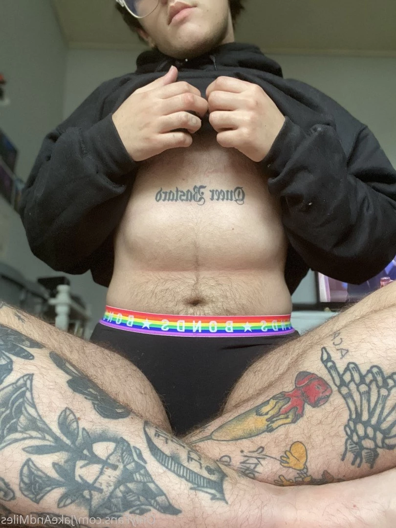 Miles 🌤🐶 [ milesmutt ] Onlyfans leaked photo 5388491 on Hotleaks.tv