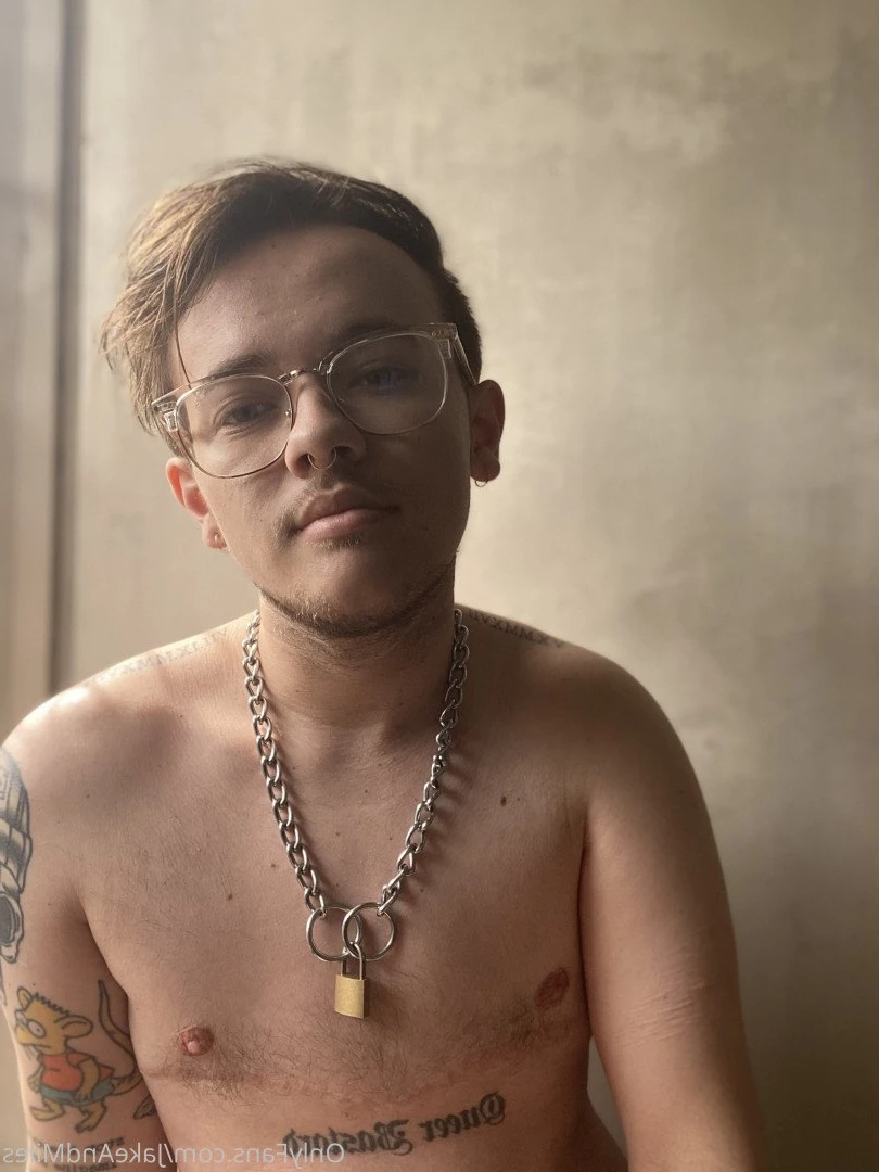 Miles 🌤🐶 [ milesmutt ] Onlyfans leaked photo 5389323 on Hotleaks.tv