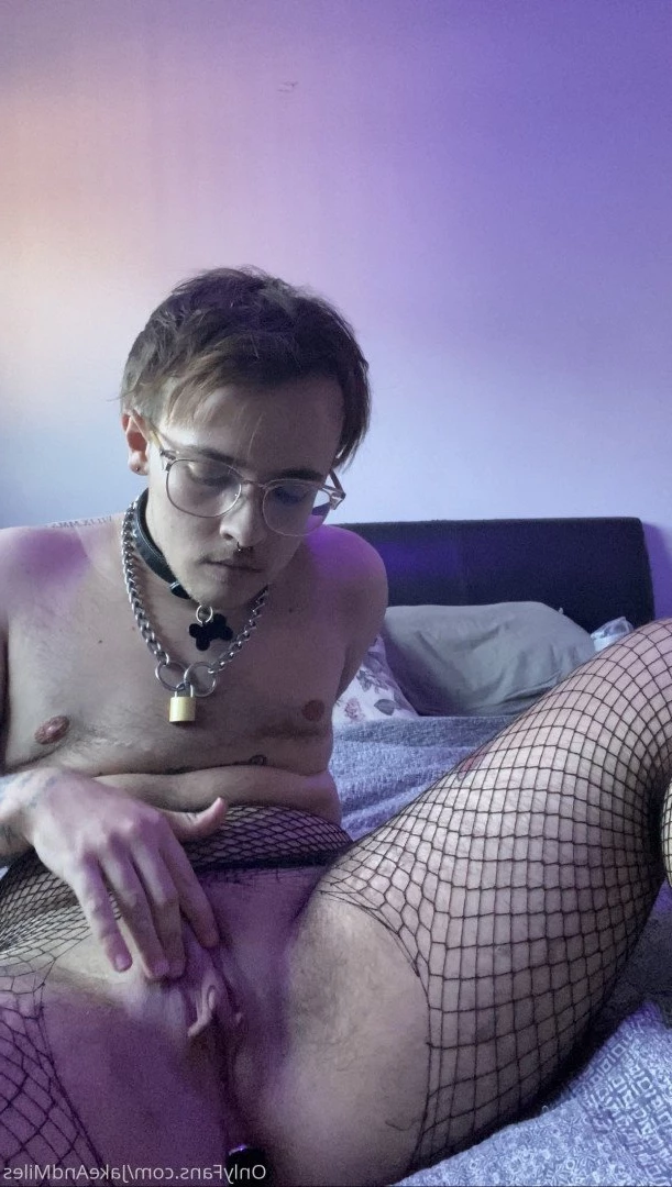 Miles 🌤🐶 [ milesmutt ] Onlyfans leaked photo 5395820 on Hotleaks.tv