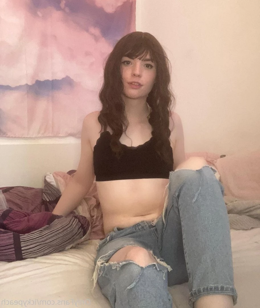 Ashley ✨ [ ickyy ] Onlyfans leaked photo 503727 on Hotleaks.tv