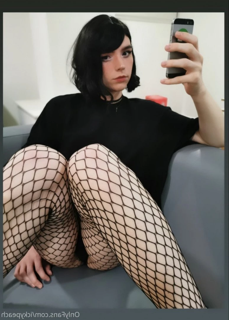 Ashley ✨ [ ickyy ] Onlyfans leaked photo 503923 on Hotleaks.tv