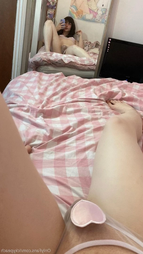 Ashley ✨ [ ickyy ] Onlyfans leaked photo 504336 on Hotleaks.tv