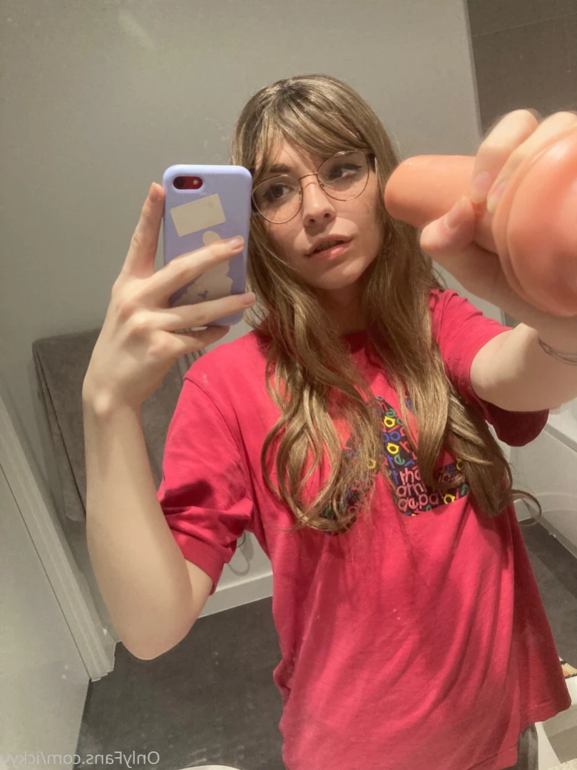 Ashley ✨ [ ickyy ] Onlyfans leaked photo 11318063 on Hotleaks.tv
