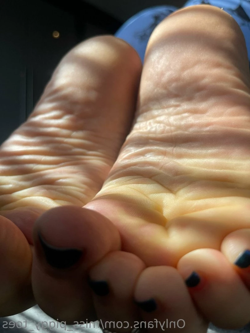 Miss.Piggytoes FREE [ miss.piggytoes ] Onlyfans leaked photo 5488536 on Hotleaks.tv