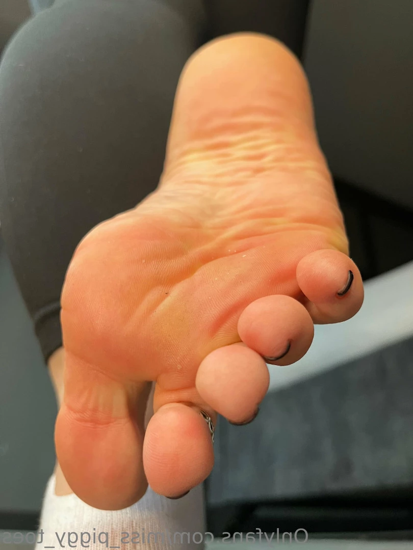 Miss.Piggytoes FREE [ miss.piggytoes ] Onlyfans leaked photo 10811982 on Hotleaks.tv