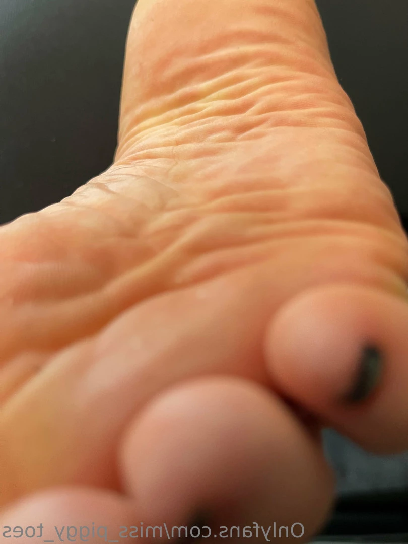 Miss.Piggytoes FREE [ miss.piggytoes ] Onlyfans leaked photo 10812002 on Hotleaks.tv
